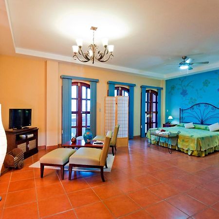 Hotel Los Arcos Estelí 部屋 写真